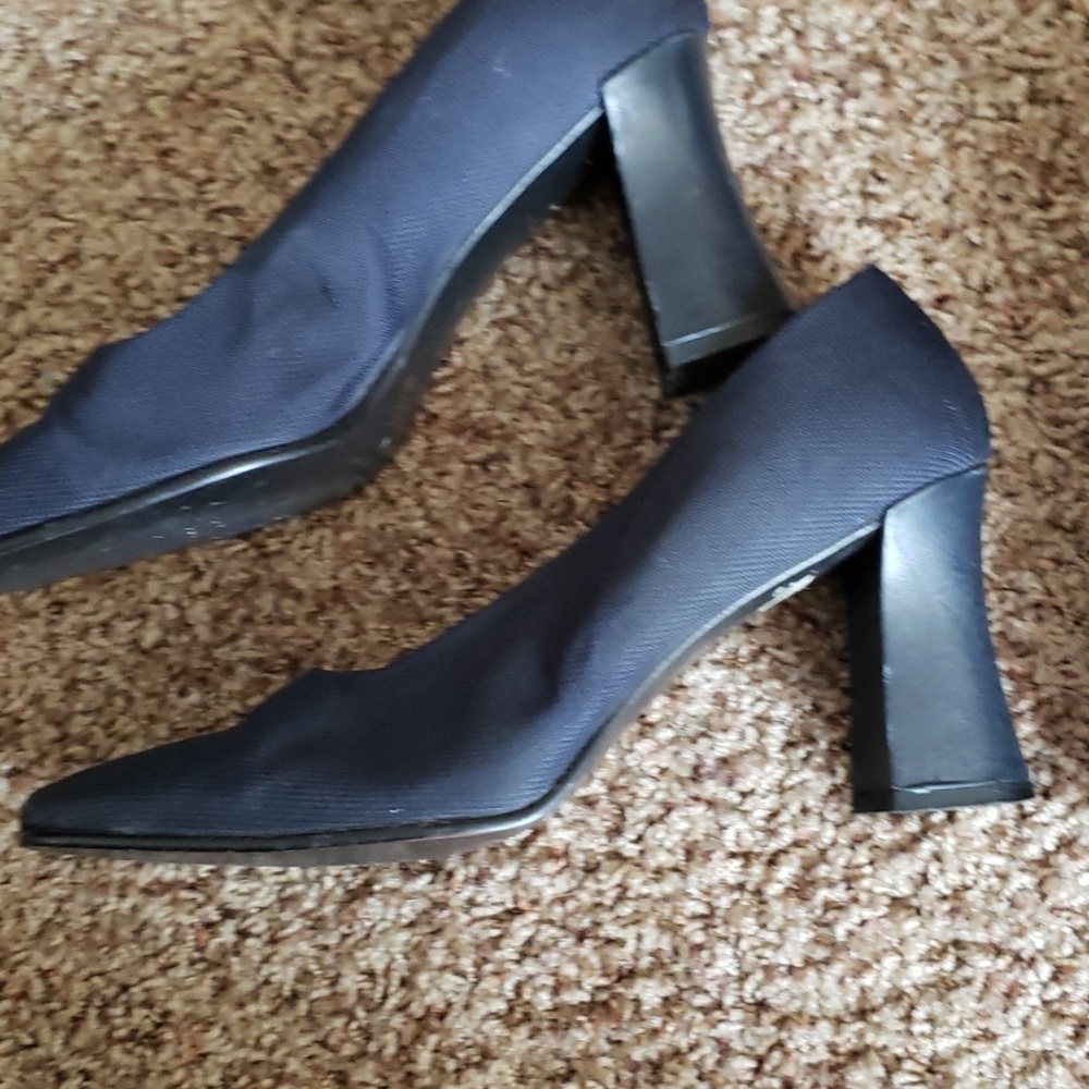 Shoes - Picture 2 of 2
